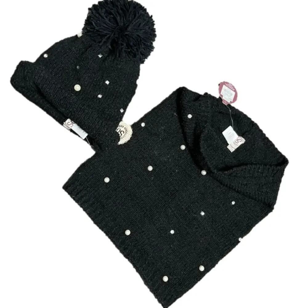 SO Women's Pom Pom Hat and Neck Warmer with Faux Pearls NWT